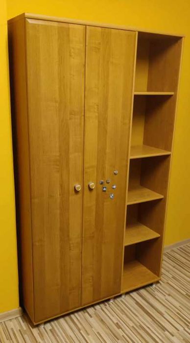 комплект мебели за детска (ученическа) стая