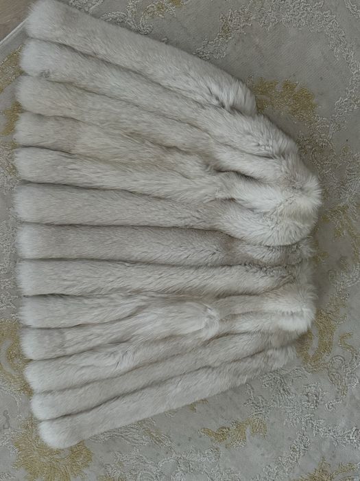 Vesta blana de vulpe