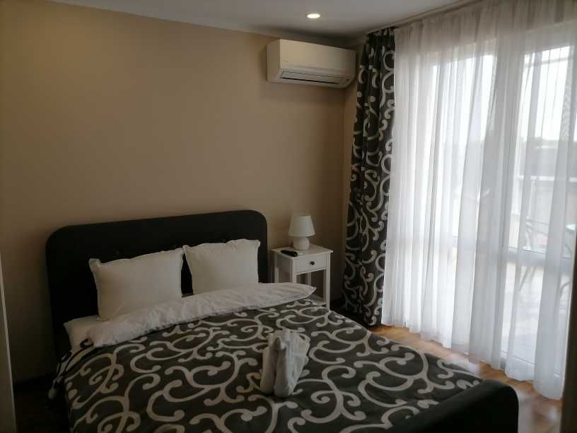 Луксозен тристаен апартамент с панорамни гледки - Свиленград, център