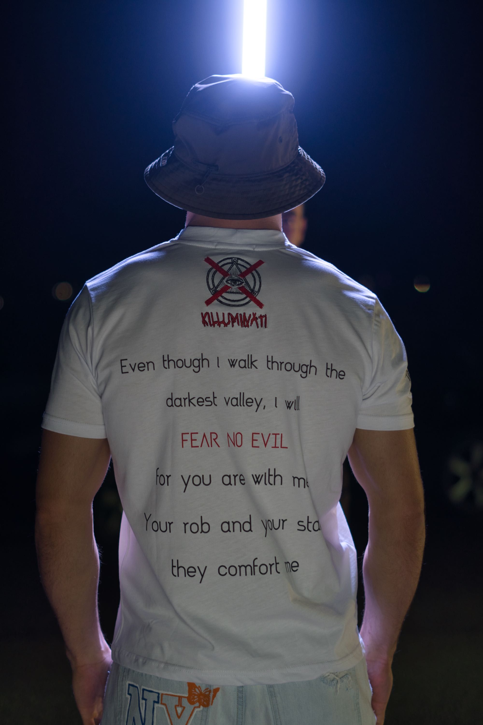 Тениска “fear no evil”