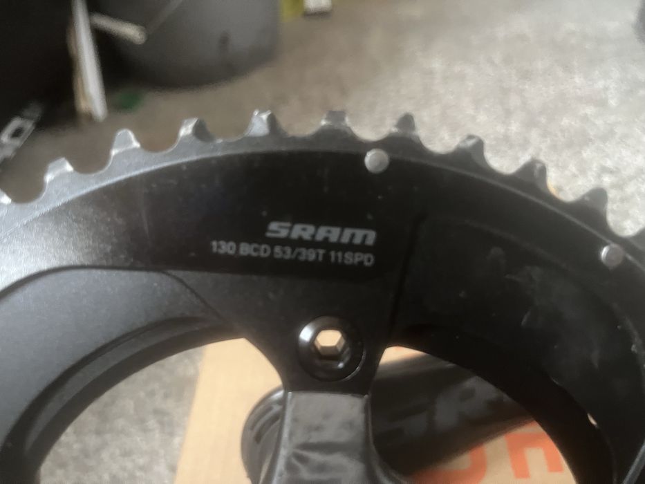 Tacx Flou велотренажор sram red карбонови курбели