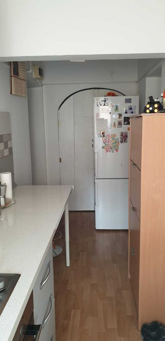 Vand apartament 3 camere Bumbesti-Jiu