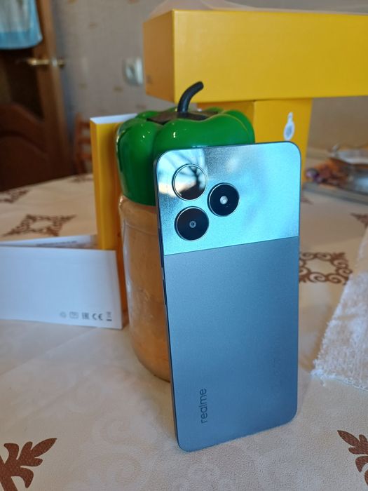 Смартфон Realme Note 50