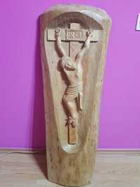 Cruce din lemn masiv sculptata manual