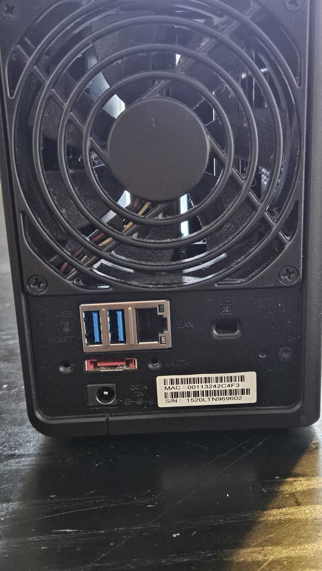 NAS Synology DS 214 play