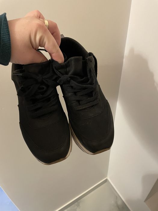 Papuci cu talpa inalta Zara