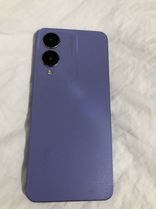 Продам vivo y17s 128gb 6+6 ozu