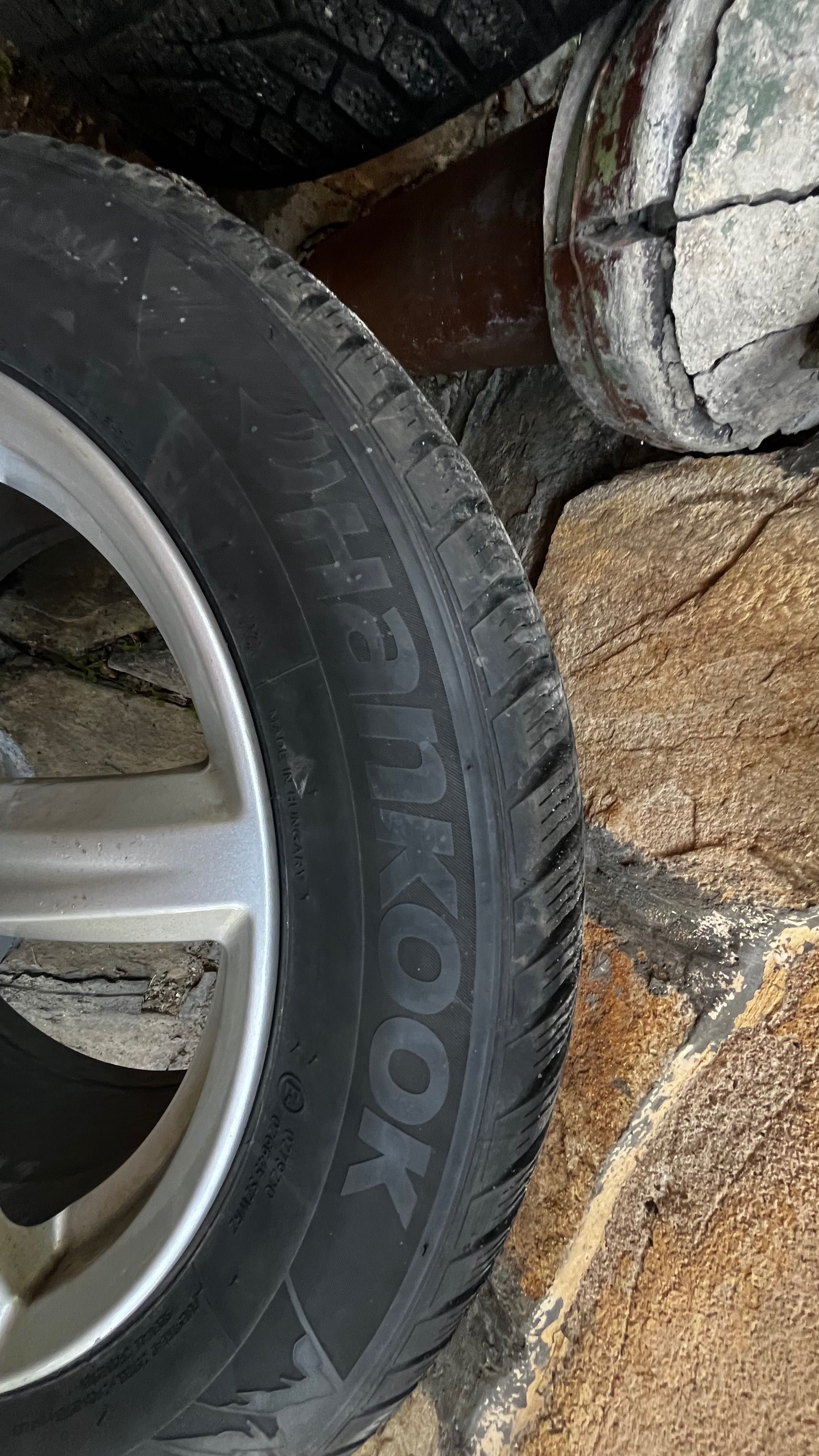 Гуми с джанти за KIA Sportage