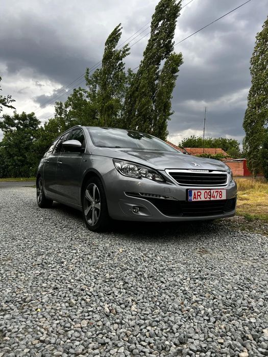 Peugeot 308 2015 Peugeot 308 sw 1.2 puretech