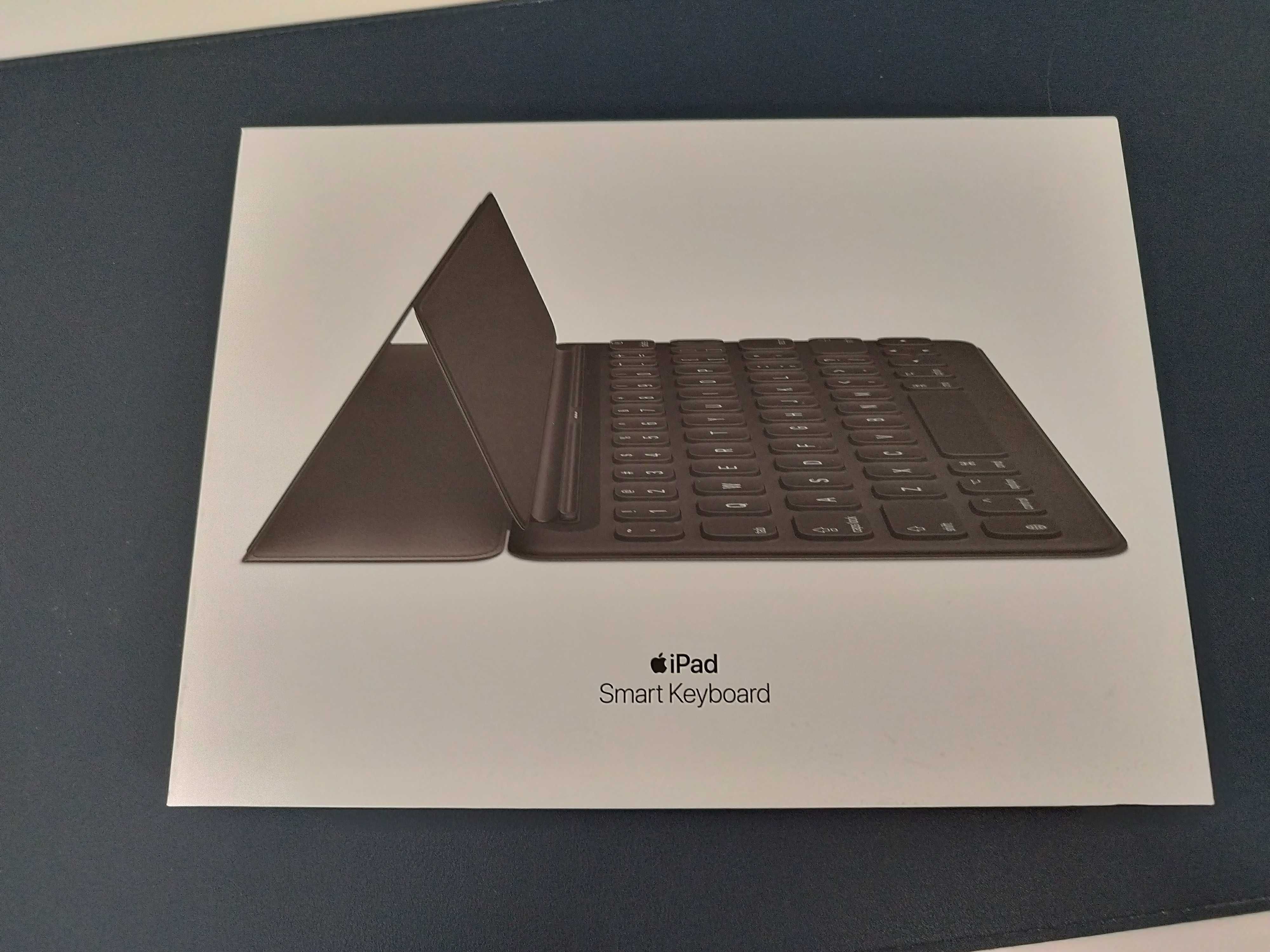 Apple Smart Keyboard