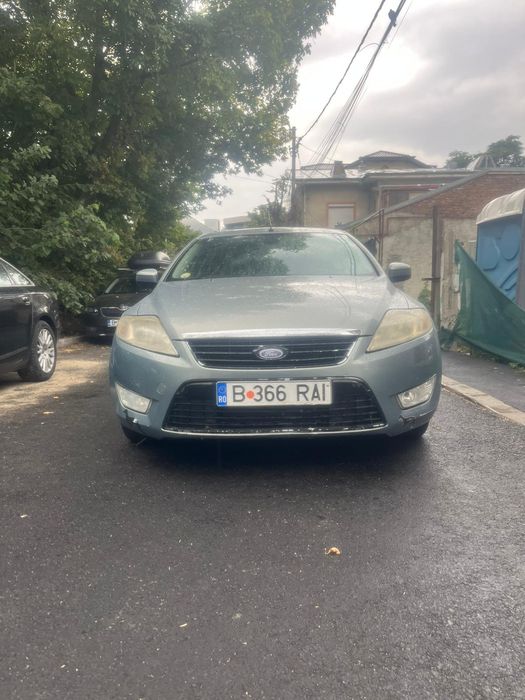 Ford mondeo mk4.