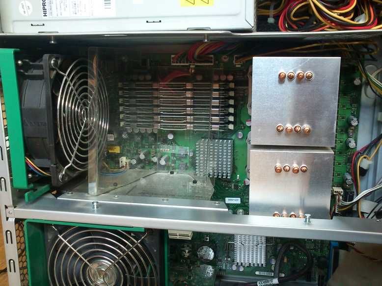 Сървър Fujitsu PRIMERGY TX200 S4 2xCPU 8-ядрен 12GB RAM + подарък