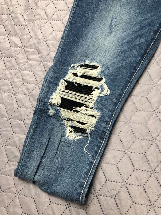 Blugi Amiri marimea 28