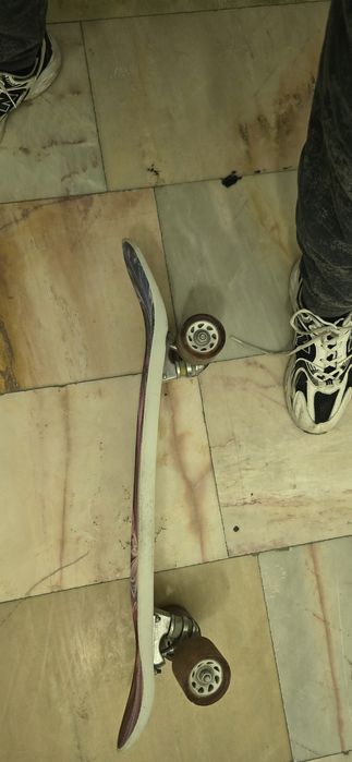 Продаю скейтборд выгодно
