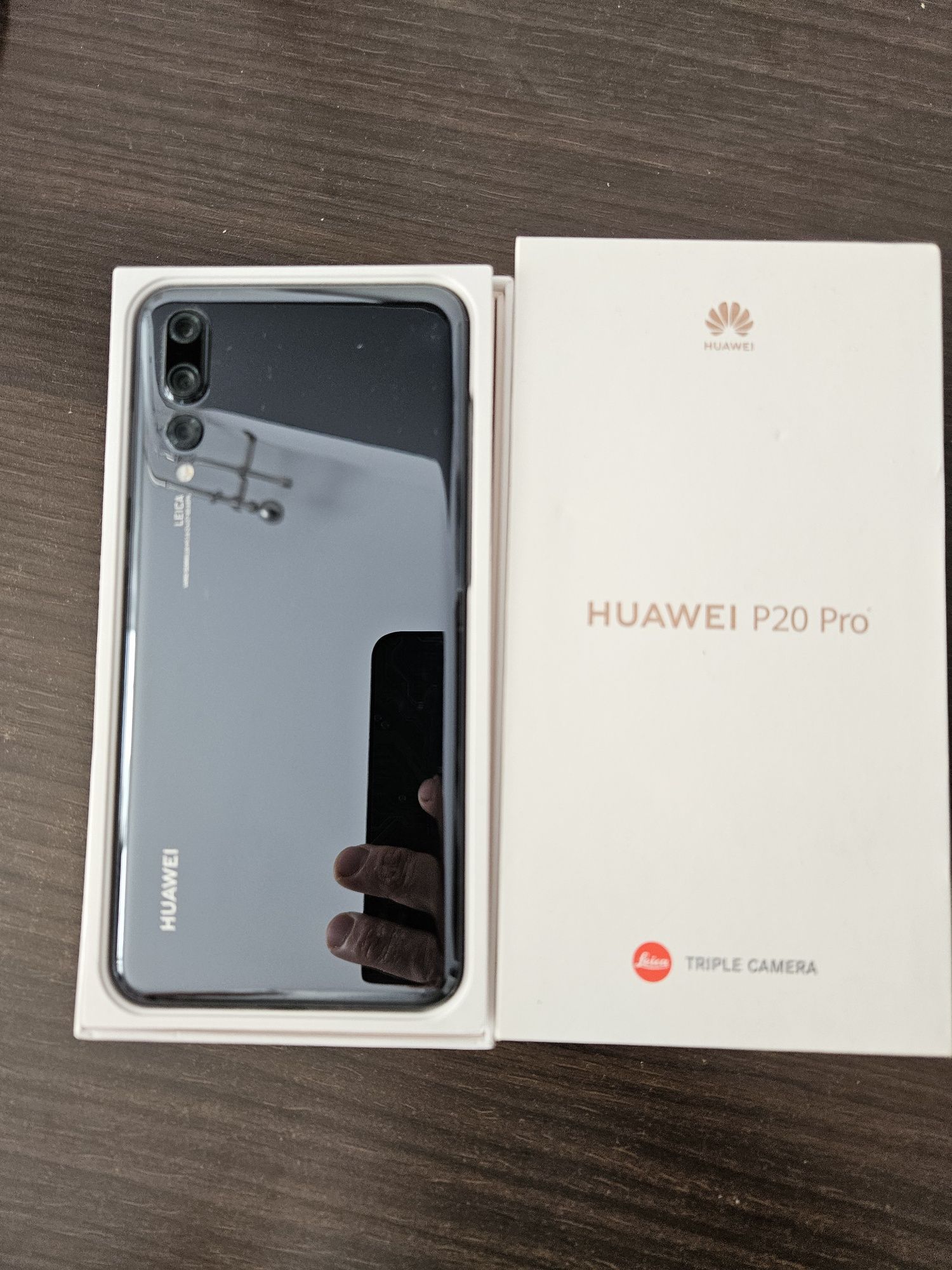 Huawei P20 pro 128 gb stocare 6 gb ram