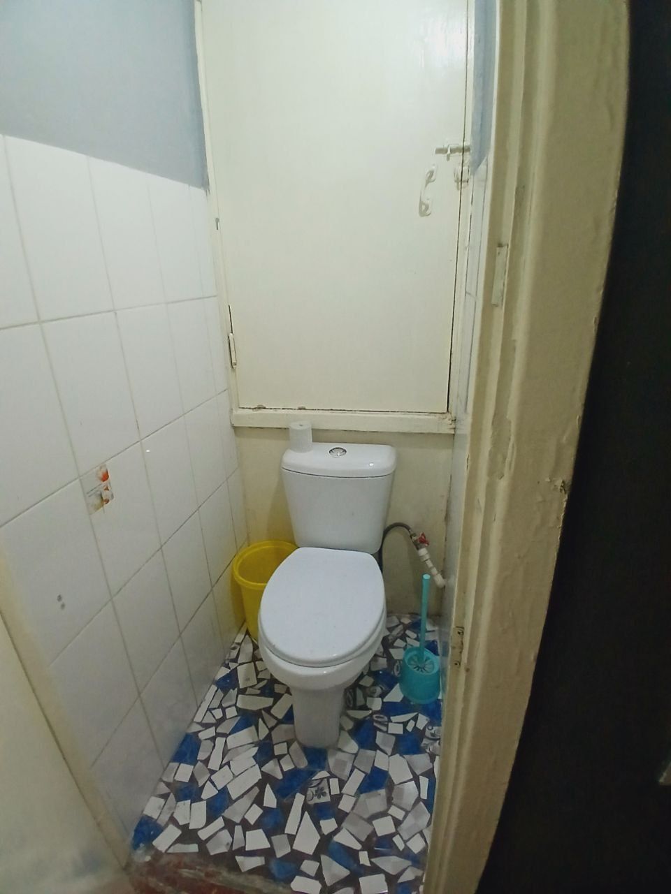 Kvartira arenda Chilonzor 16 Metro oylaga qizlaga 7-8 tagacha
