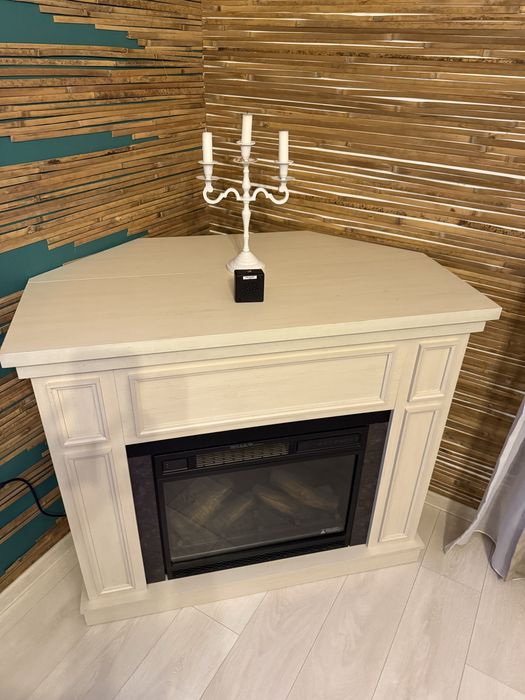 Vând șemineu electic