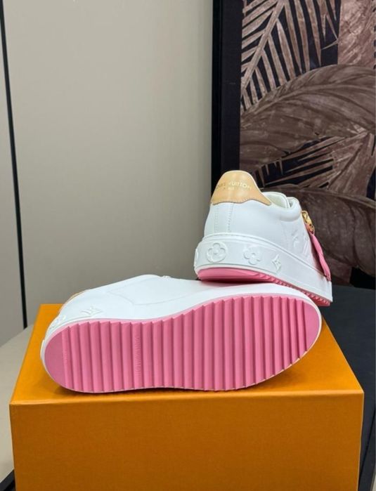 Дамски кец Louis Vuitton ,100% естествена кожа