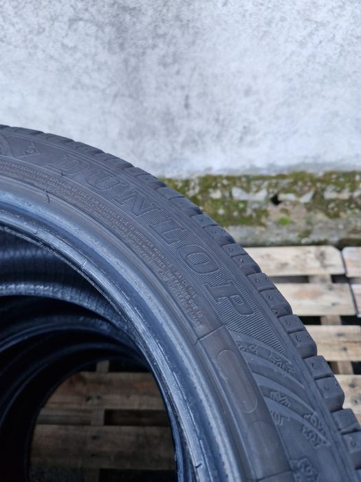 4anvelope iarna 225 45 17 Dunlop