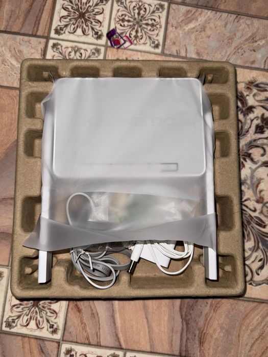 kenetic runner 4g 2211