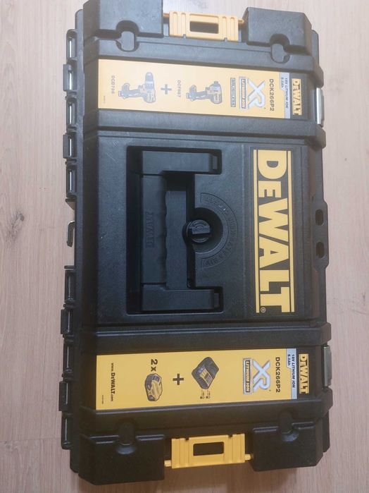 Вложки за куфари DeWALT и Milwaukee
