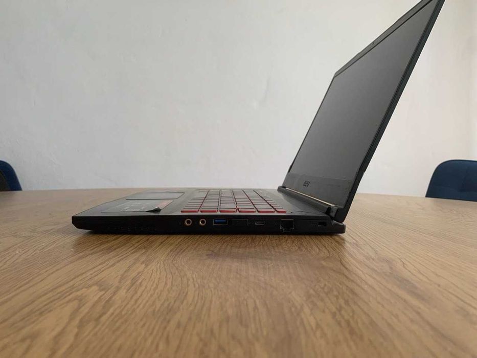 Laptop Gaming MSI GF63 Thin 9SC - - i5, 16GB RAM, 4GB Video GTX 1650