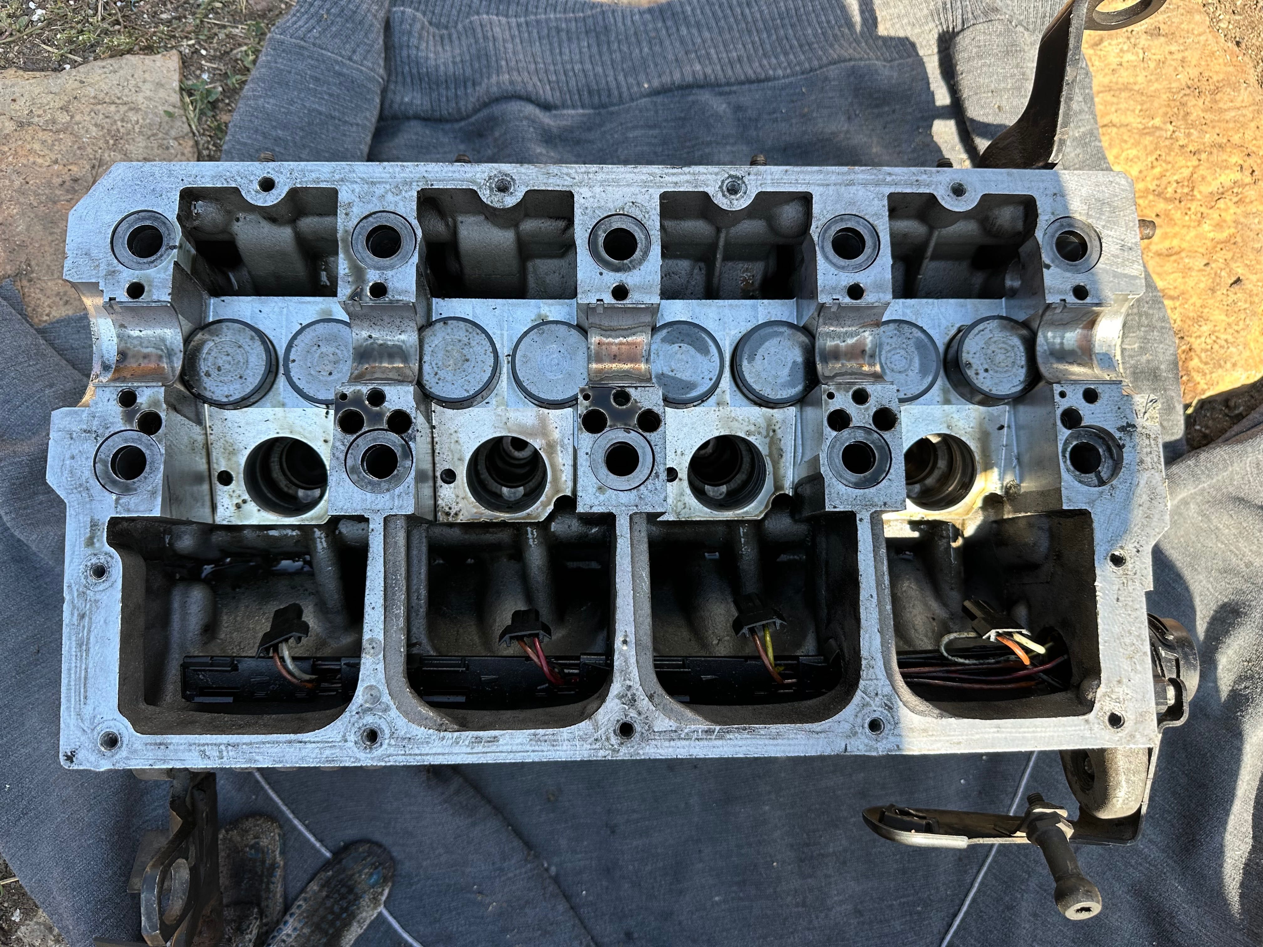 Цилиндров блок,капак, маркуч турбина към кулера-1.9 ARL-VW, Seat, Audi