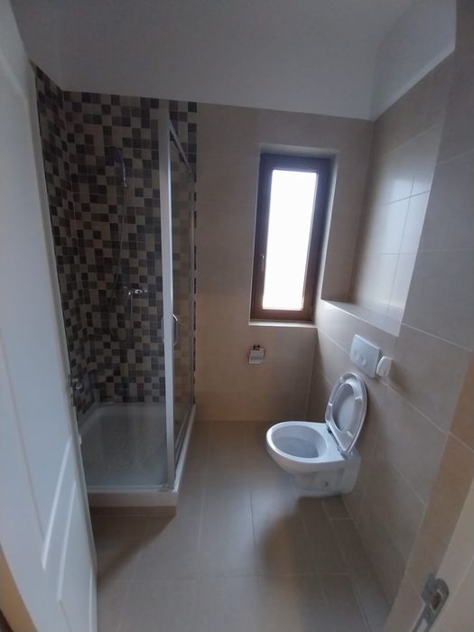 Inchiriez apartament , garsoniera Suceava, zona Zamca