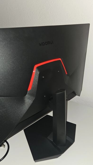 monitor 27 inch, 240hz, 1ms, IPS panel