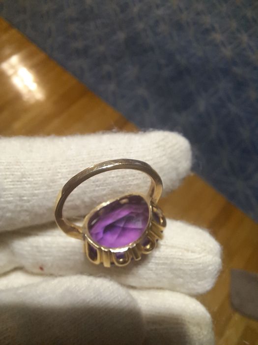 IRedus de Pasti Inel vintage cu ametist uriaș din aur de 14k