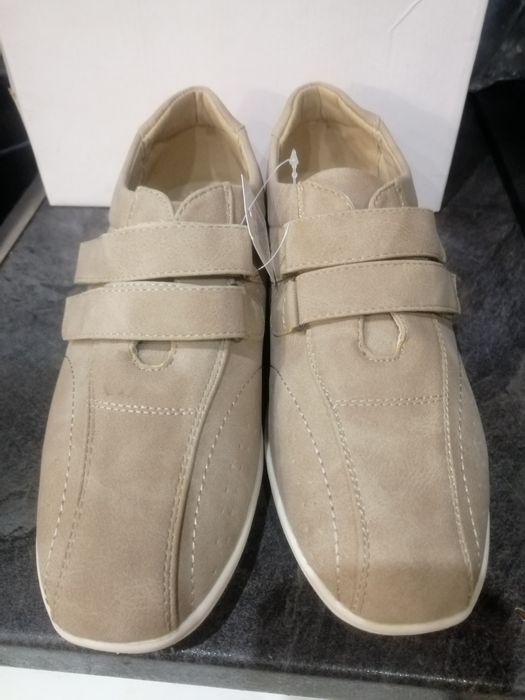 Нови 2чивта обувки и 1 кецове