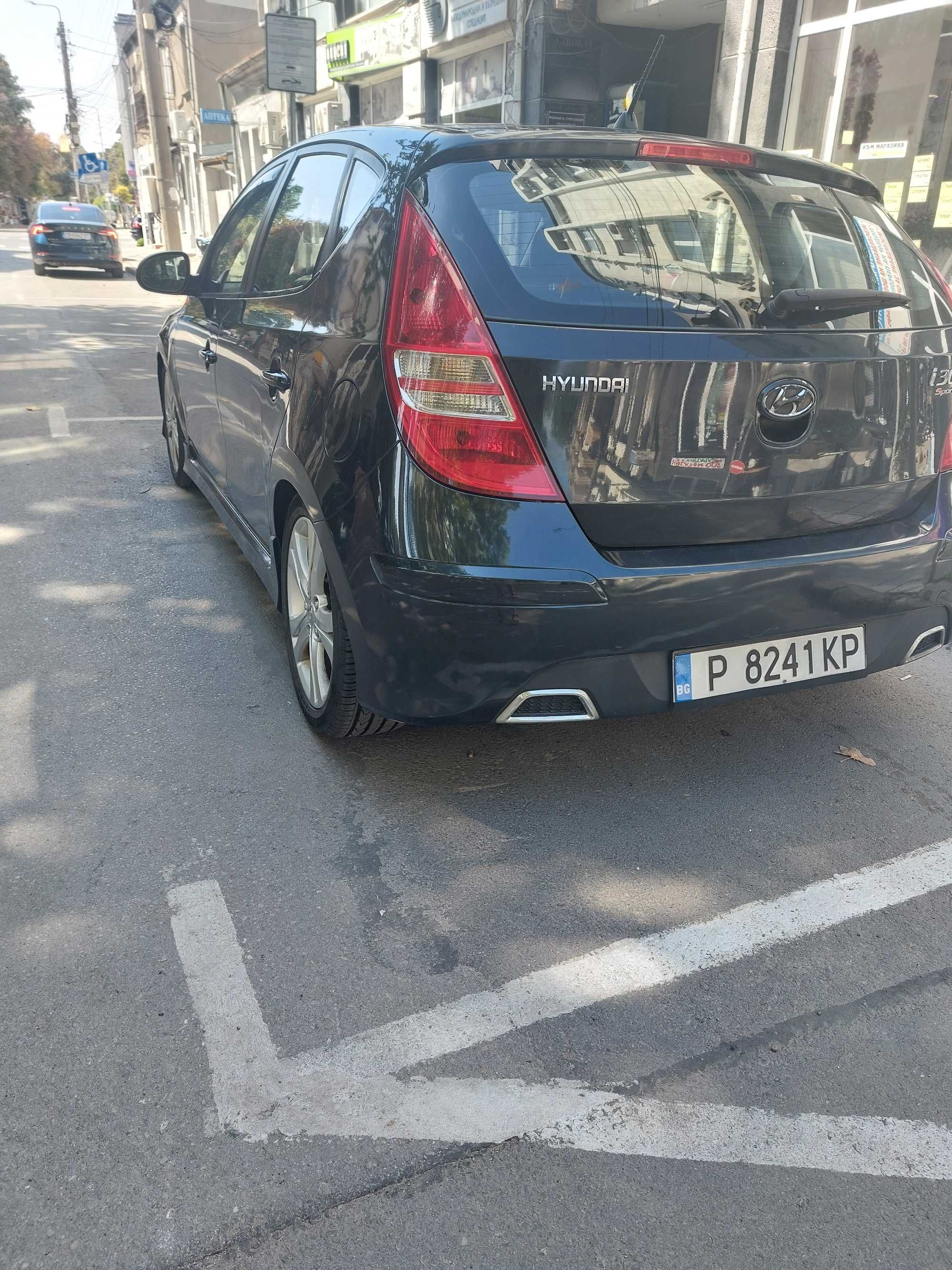 Продавам Hyundai i30