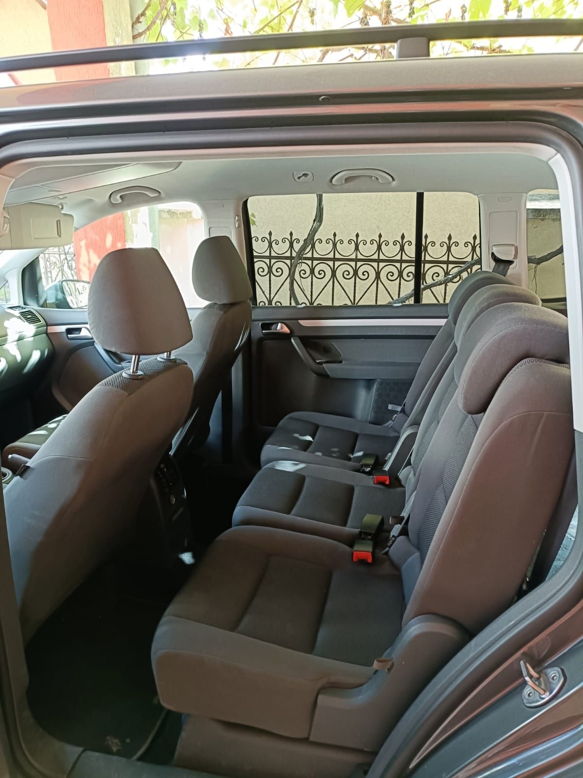 Volkswagen Touran 1.6 tdi 2014