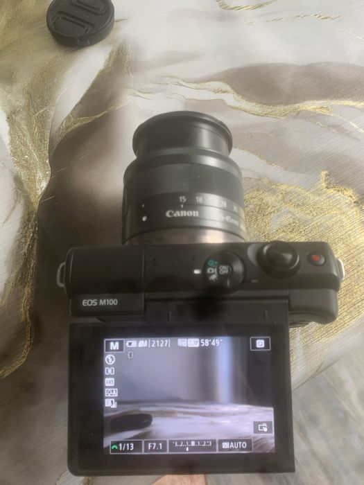 Canon EOS M100 – Перфектно състояние