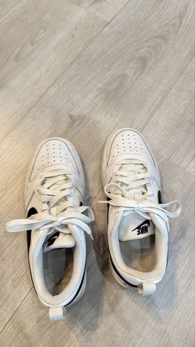 Маратонки   Nike