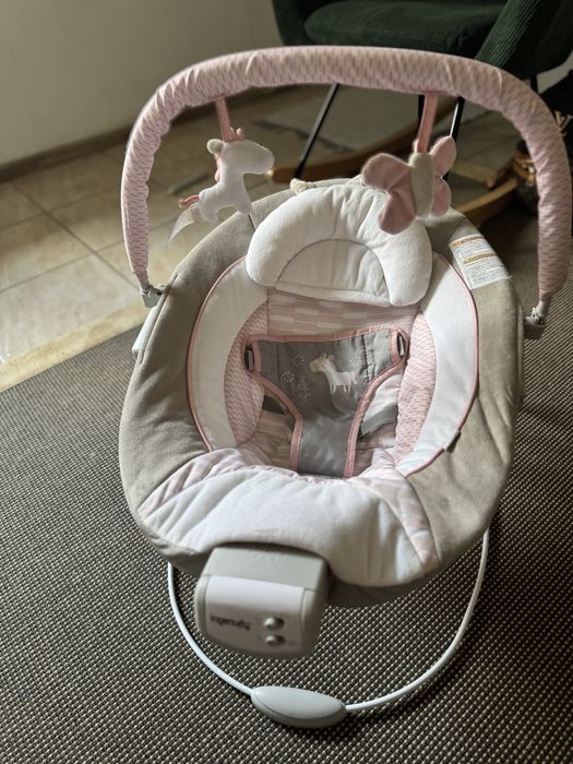 Hamac bebeluși cu sunete si vibrații