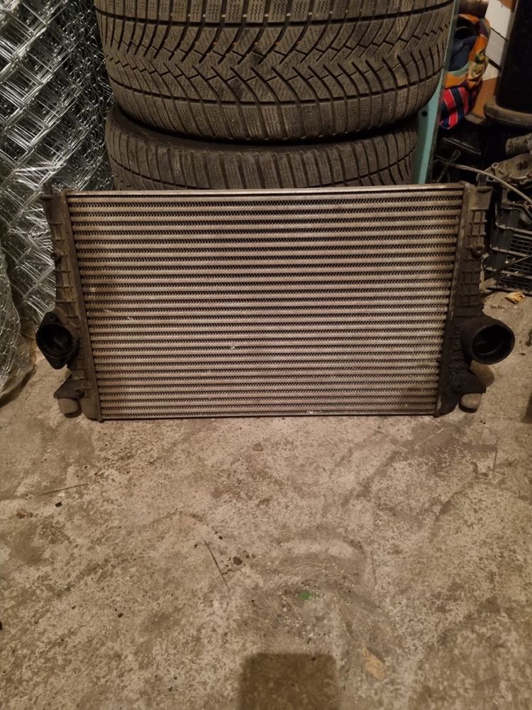 Кулер за vw sharan ,alhambra ,galaxy 1.9tdi 2.0tdi  intercooler