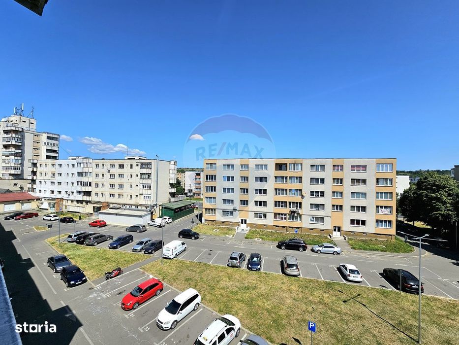 Apartament cu 3 camere de vânzare în Turda lângă Calea Victoriei