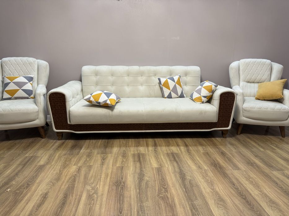 Диван с креслами