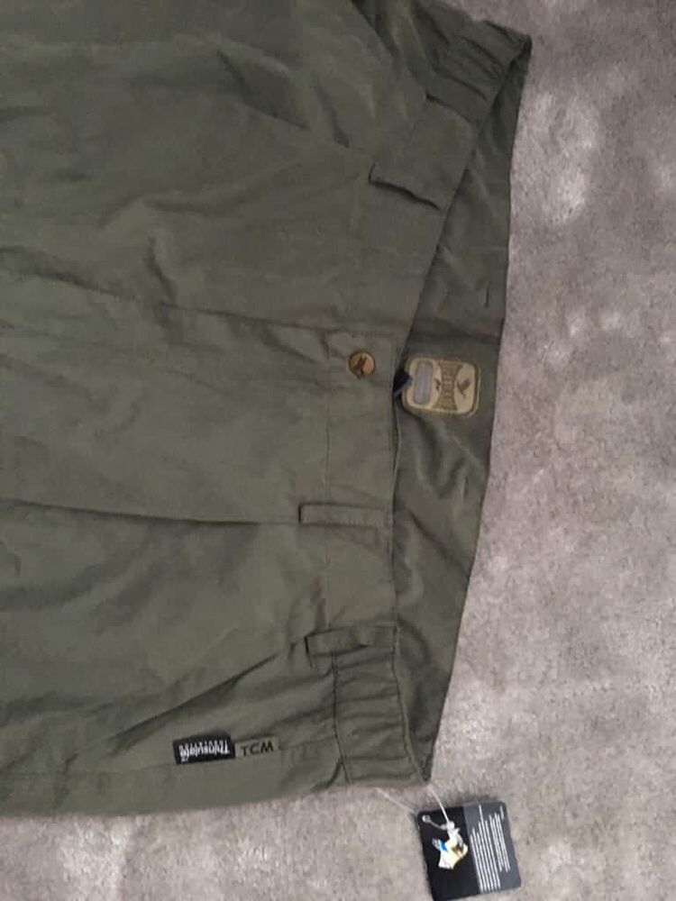 Vand pantaloni TCM