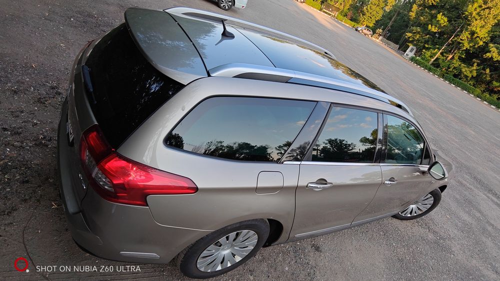 Citroen C5 Tourer Exclusive - 2011 - FULL Option