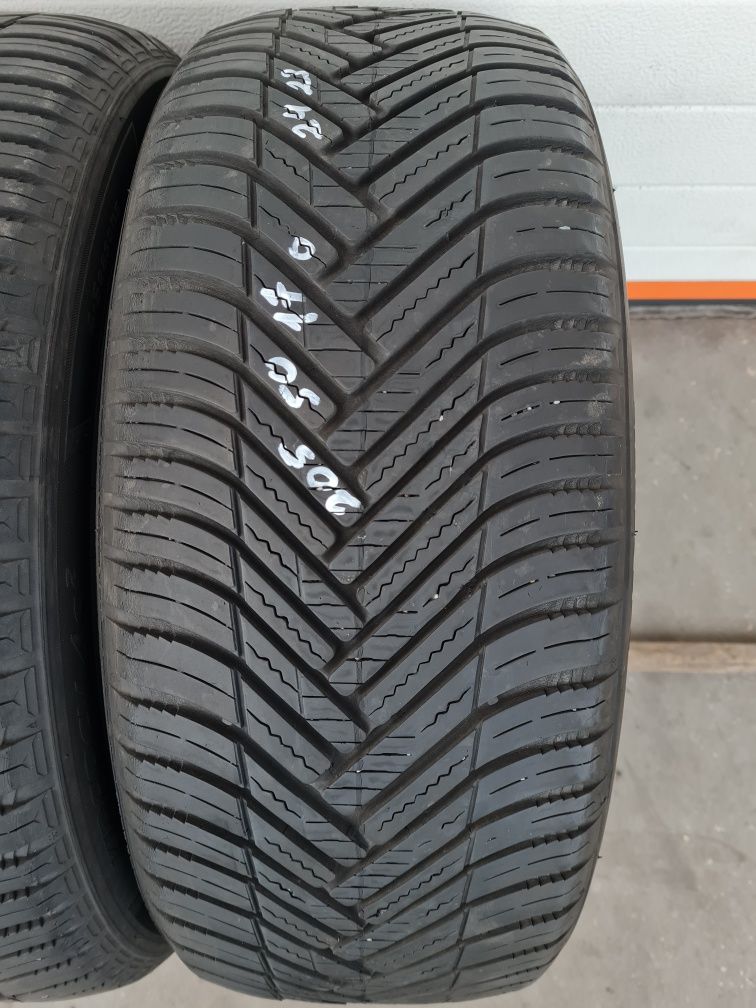 Всесезонни гуми 2 броя HANKOOK Kinergy 4S2 205 50 R17 дот 2423