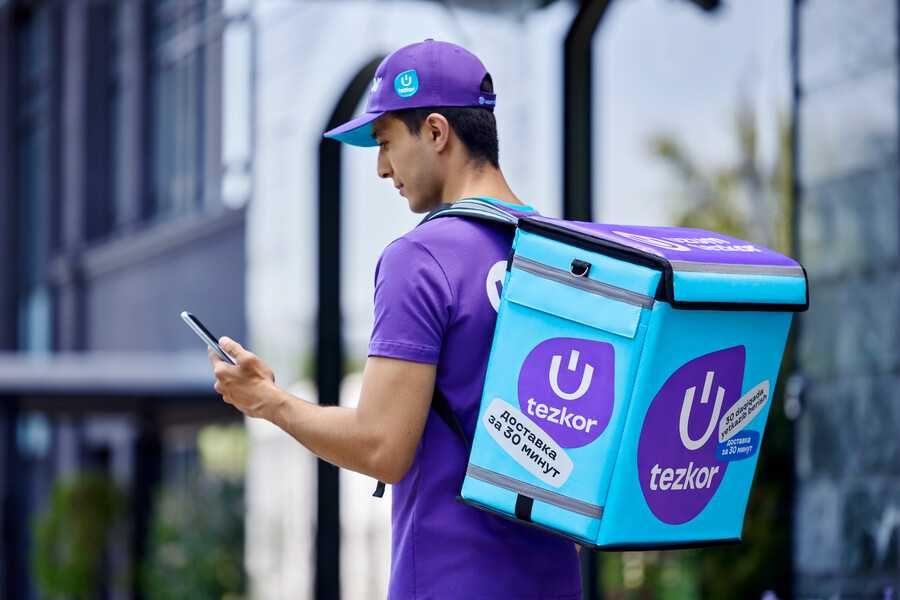 Продам сумку для курьера (желтая и синяя)