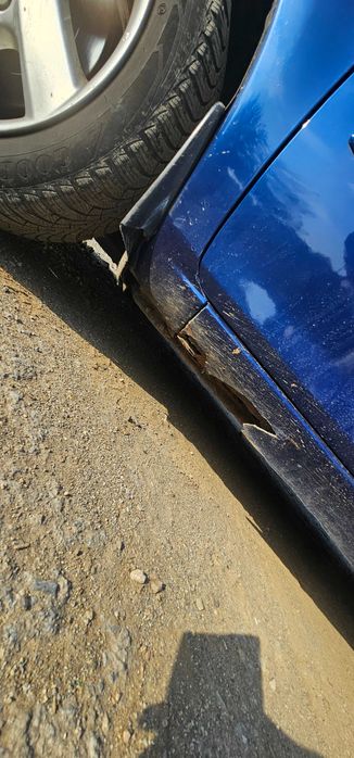 Продавам кола мазда