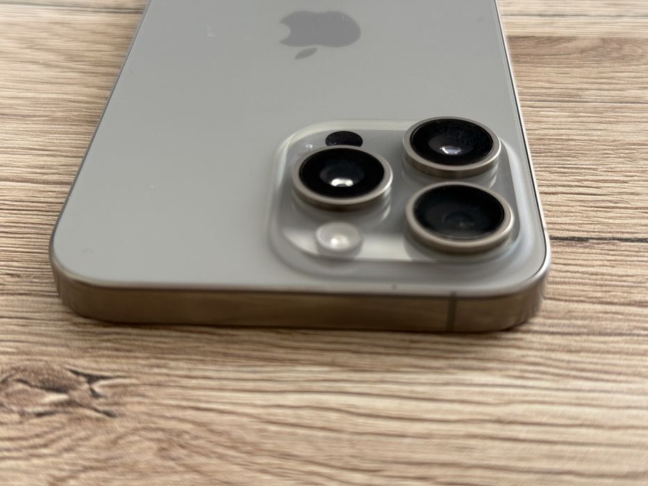 Iphone 15 pro max 256gb natural ПЕРФЕКТЕН 1г гаранция
