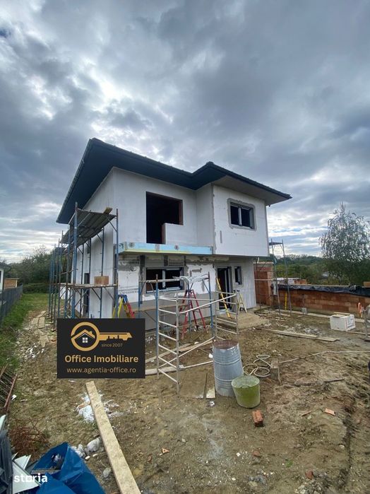 Tautii de Sus casa P+ E (131 mp)  FINISATA cu 5 ari teren 148.000€