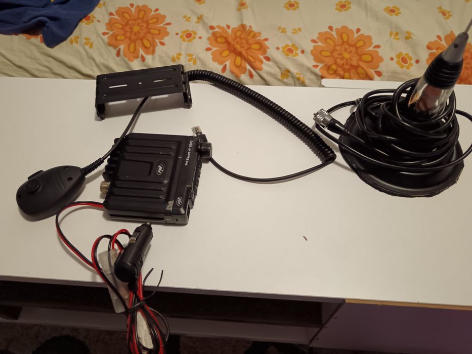 Stație radio emisie