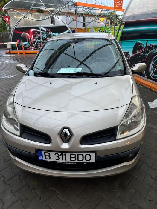 Vând Renault Clio 3