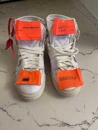 Papuci Off white nr 38