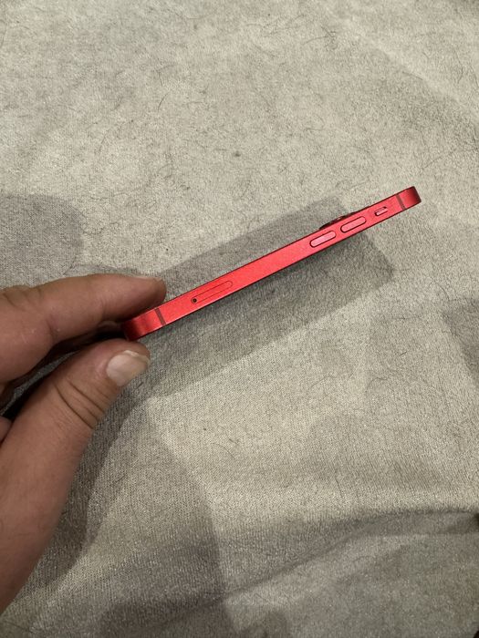 Iphone 13 mini с кутия,изтекла гаранция.